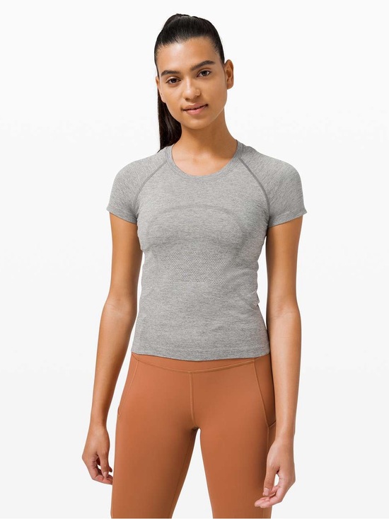 lululemon athletica Tops - Lululemon Swiftly Tech Short Sleeve 2.0 *Race Length Gray Size 6 Small